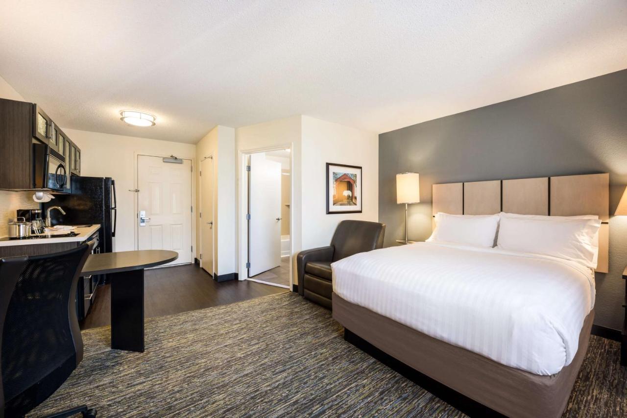 Sonesta Simply Suites Oklahoma City Airport Экстерьер фото