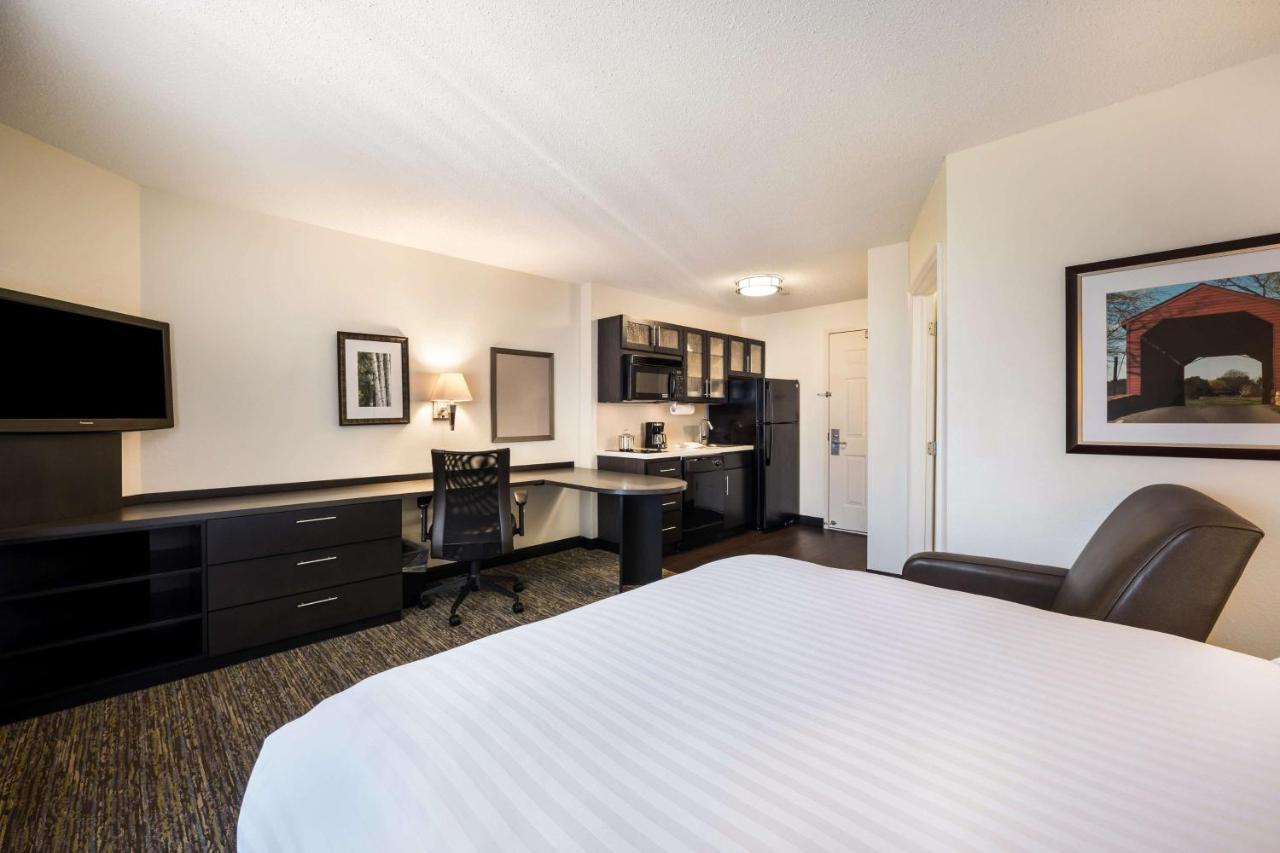 Sonesta Simply Suites Oklahoma City Airport Экстерьер фото