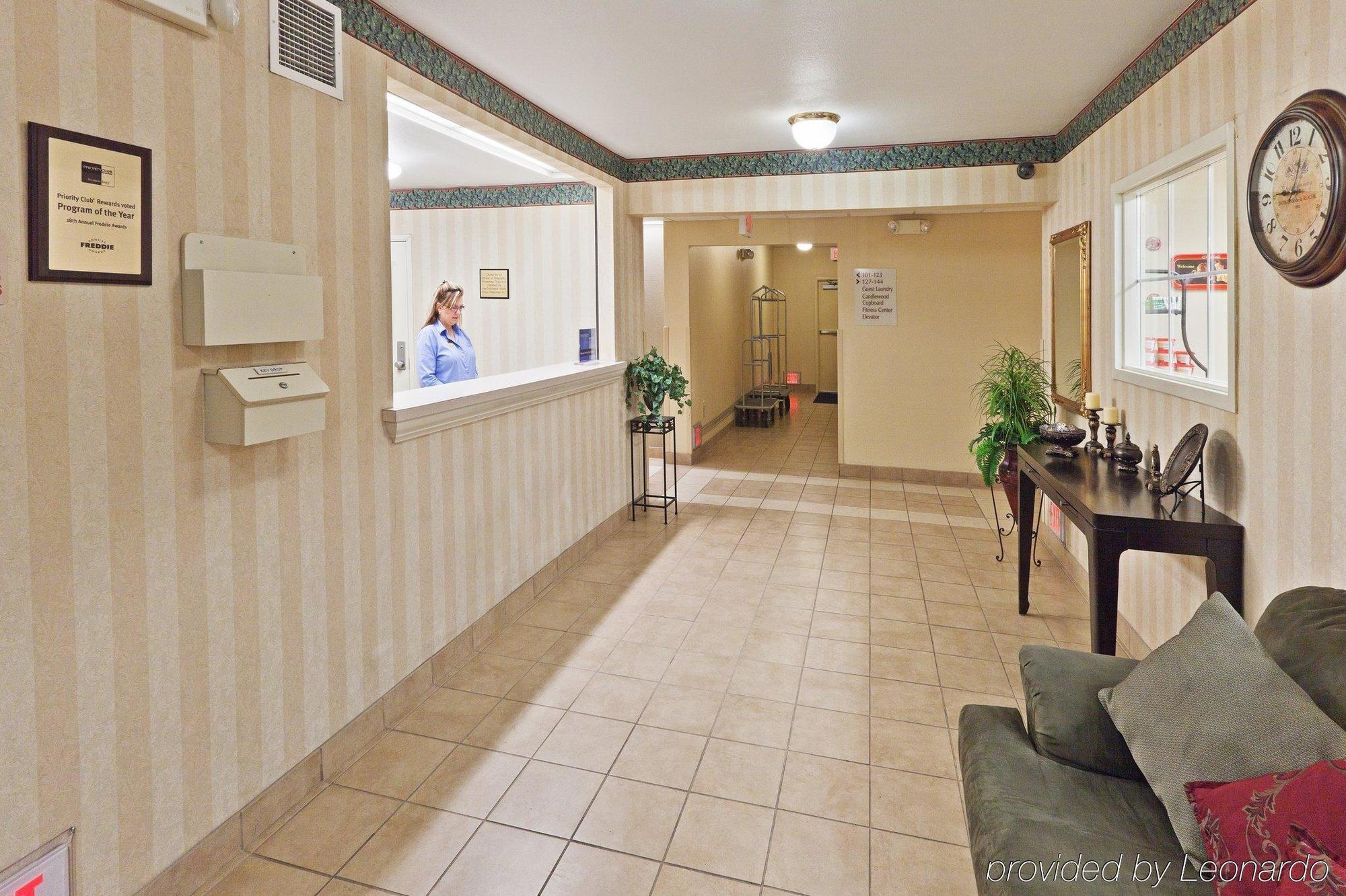 Sonesta Simply Suites Oklahoma City Airport Интерьер фото