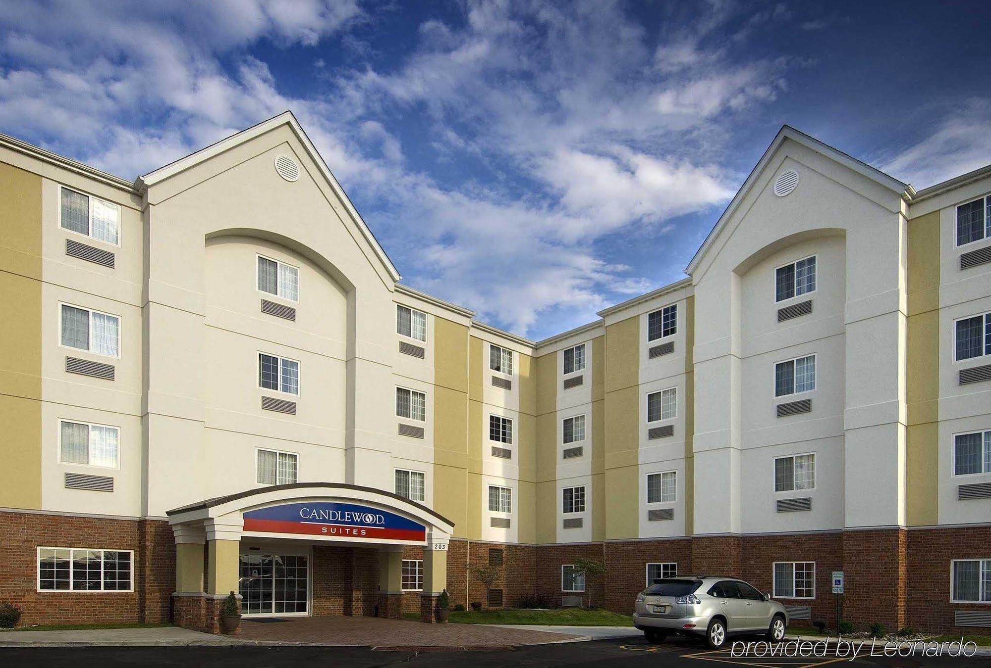 Sonesta Simply Suites Oklahoma City Airport Экстерьер фото