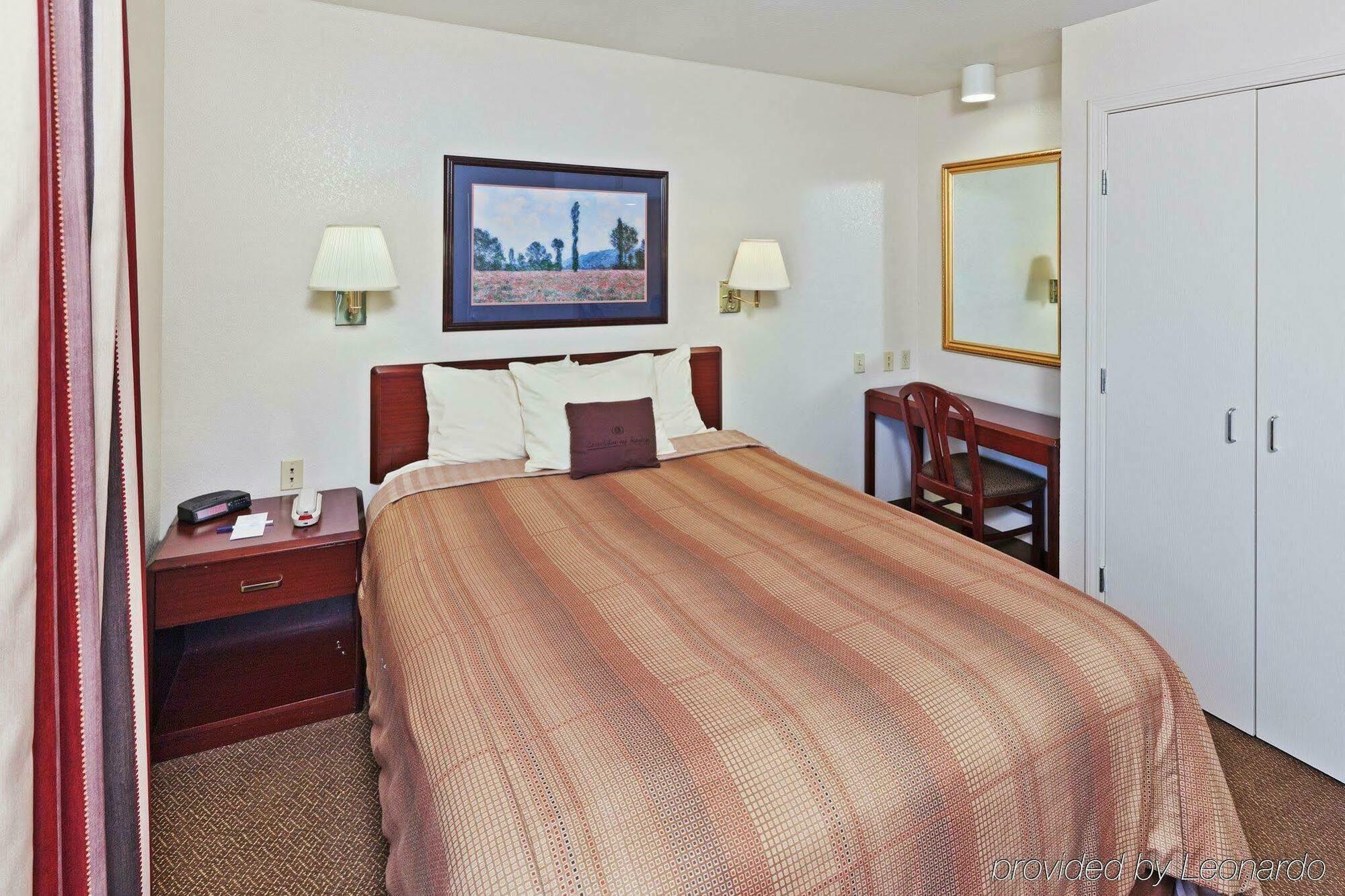 Sonesta Simply Suites Oklahoma City Airport Экстерьер фото